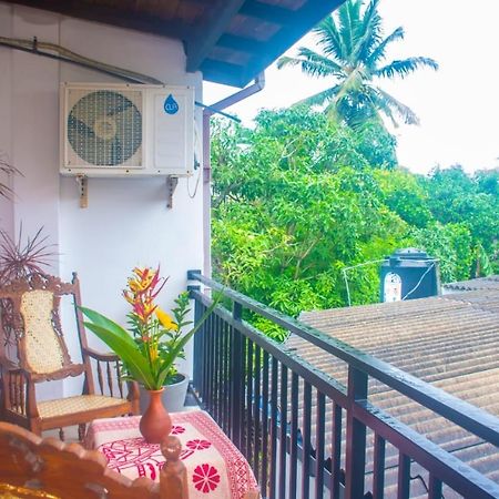 Winsi Villa Unawatuna Exterior photo