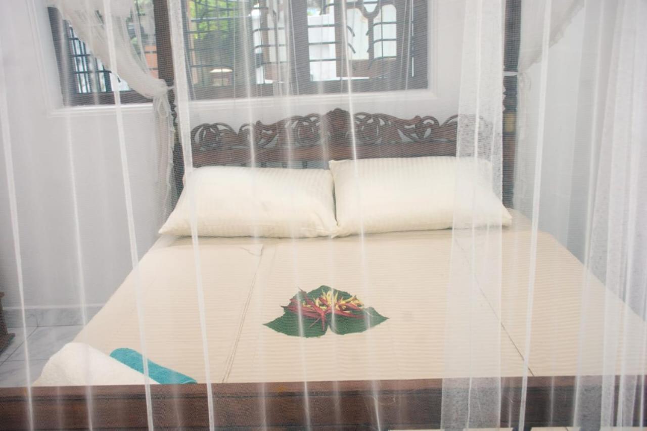 Winsi Villa Unawatuna Exterior photo